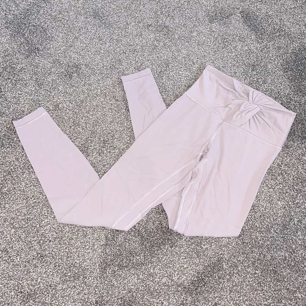 Lulu lemon tie knot align leggings